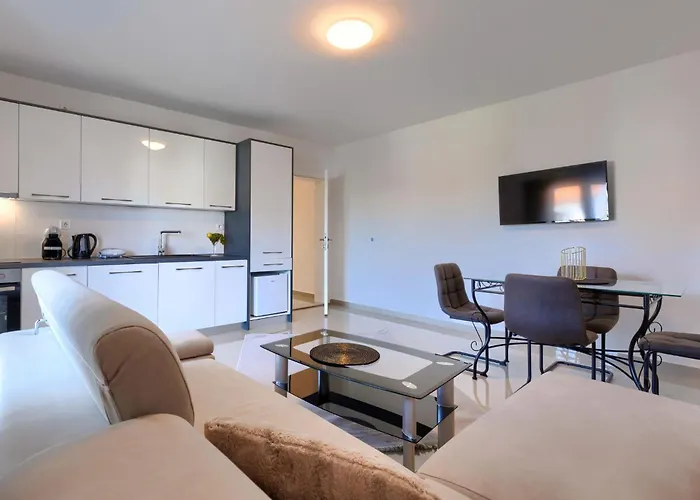 Apartment Villa Amra-4 By Interhome