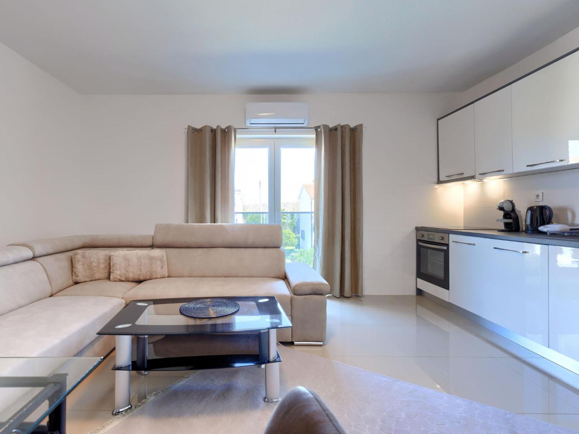 Amra-4 By Interhome * Poreč