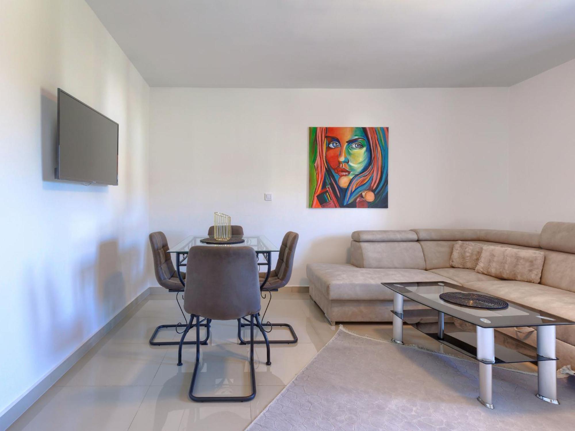 Apartment Amra-4 By Interhome