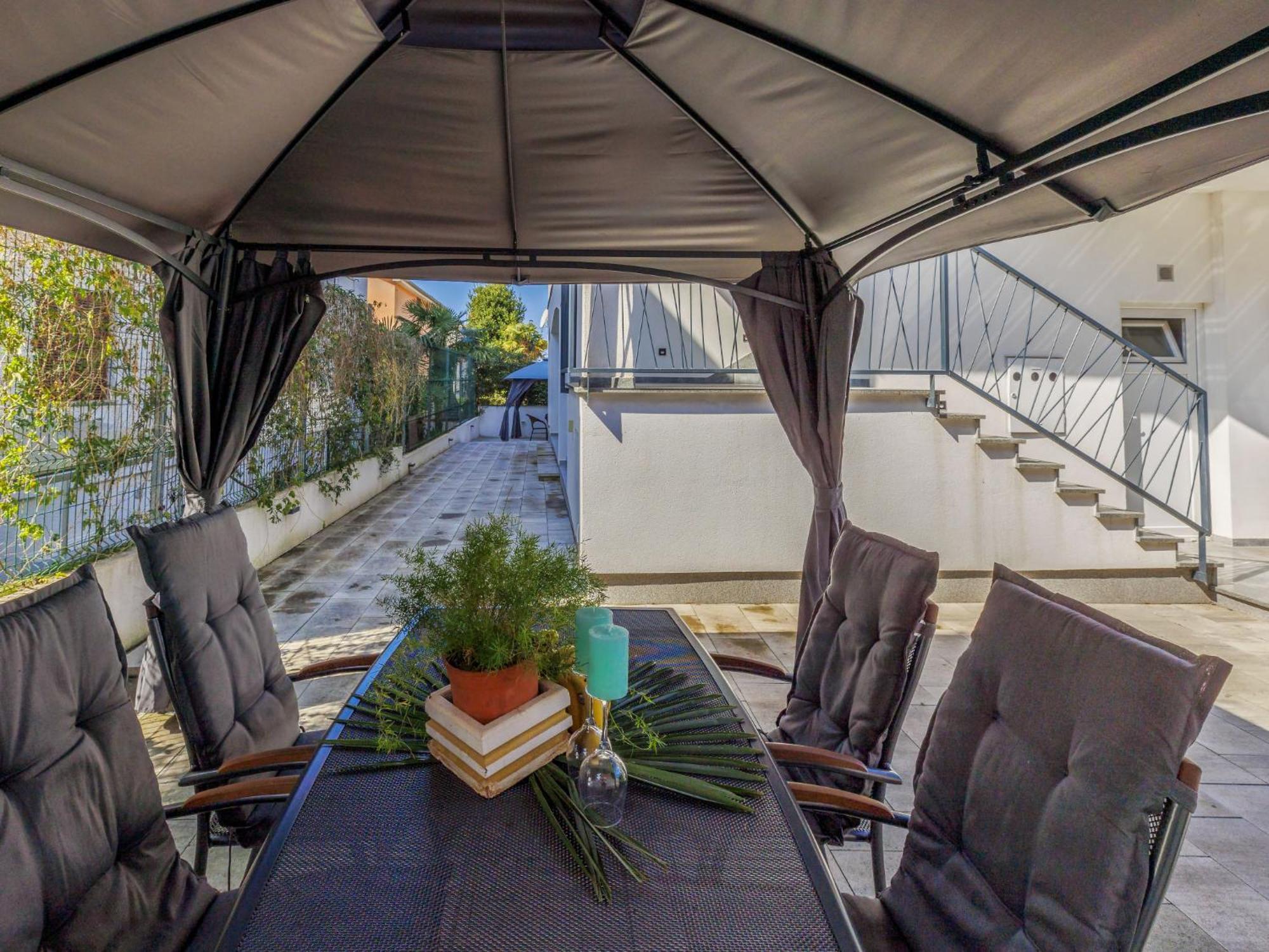 Amra-4 By Interhome Apartment
